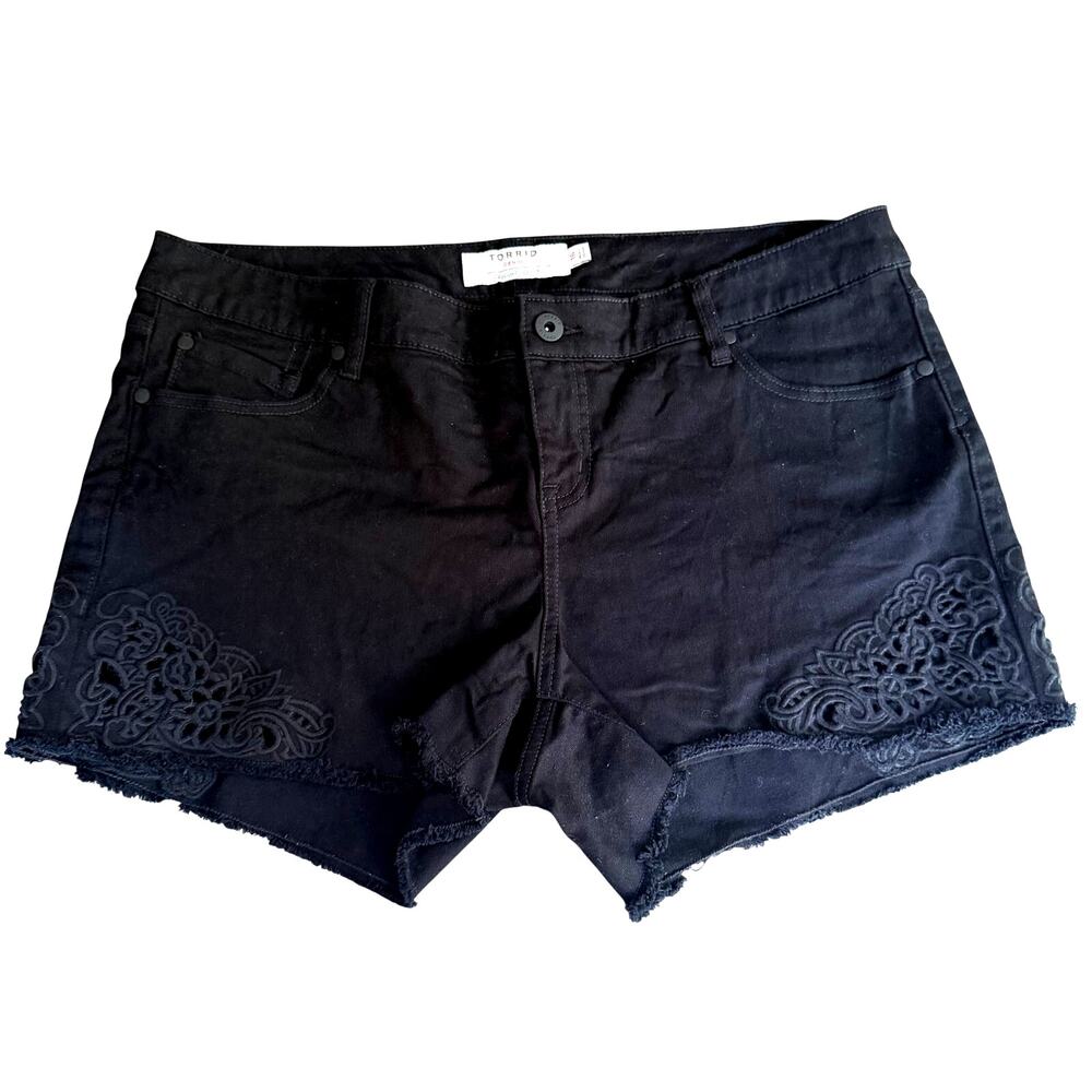 Torrid Denim Black Shorts with Floral Embroidery Hem Detail Size 16